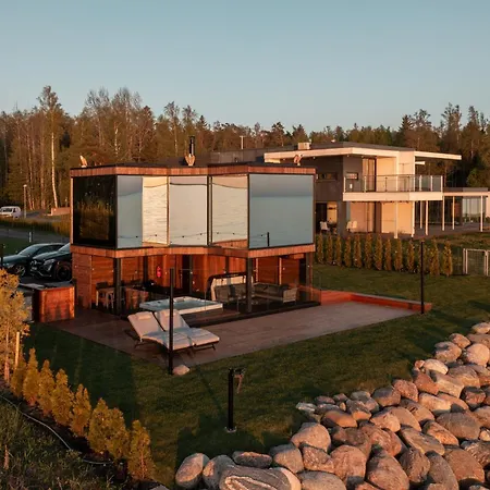 Luxury Villa Reiu